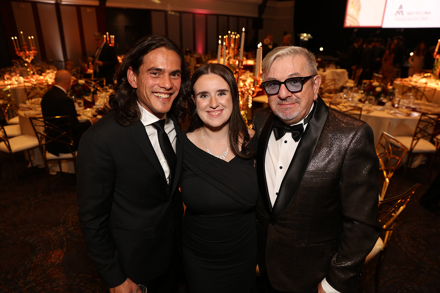 Trois invités heureux du Gala Fusion.